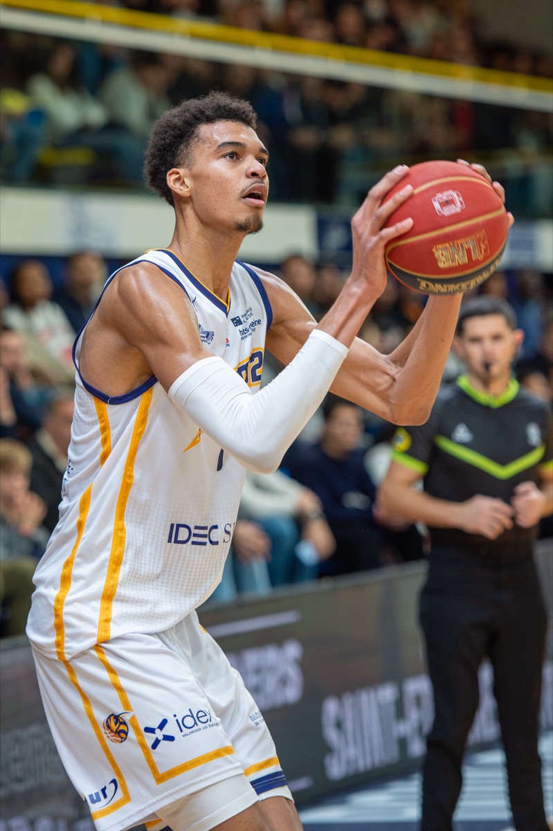 文班亚马已打破的NBA历史纪录：完整清单与数据说明