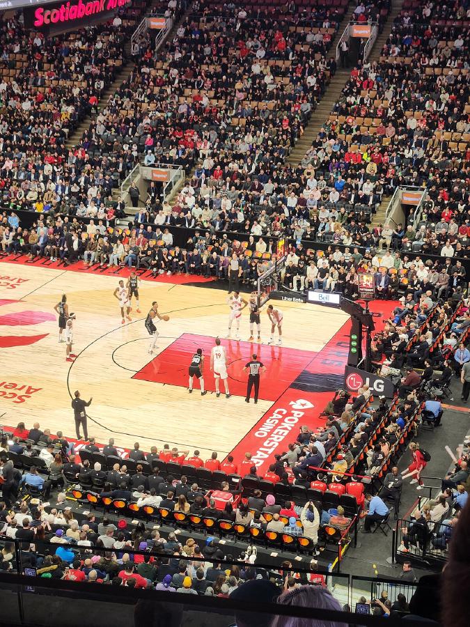 文班亚马踝伤休战快船:MVP资格悬线,还差4场能闯关?